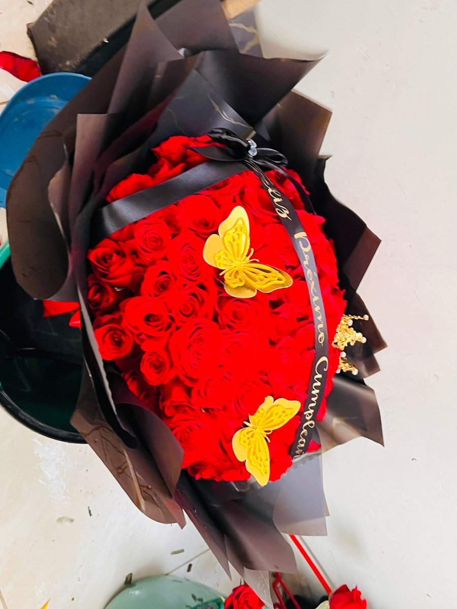 Buchón 100 rosas 50 Ferrero - Distri Regalos