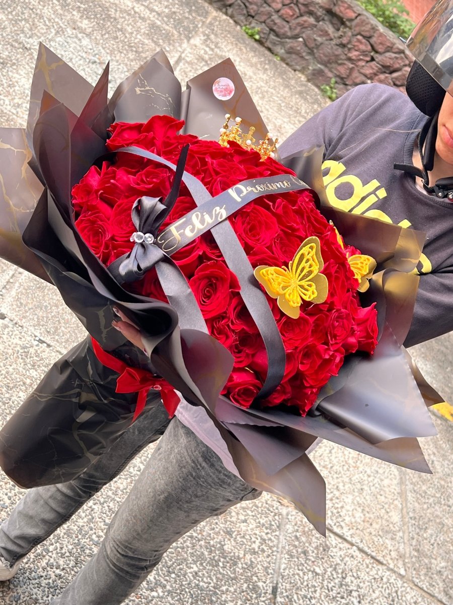 Buchón 100 rosas 50 Ferrero - Distri Regalos